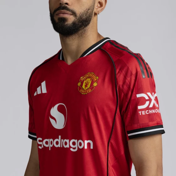 Manchester United 25/26 Home Authentic Jersey